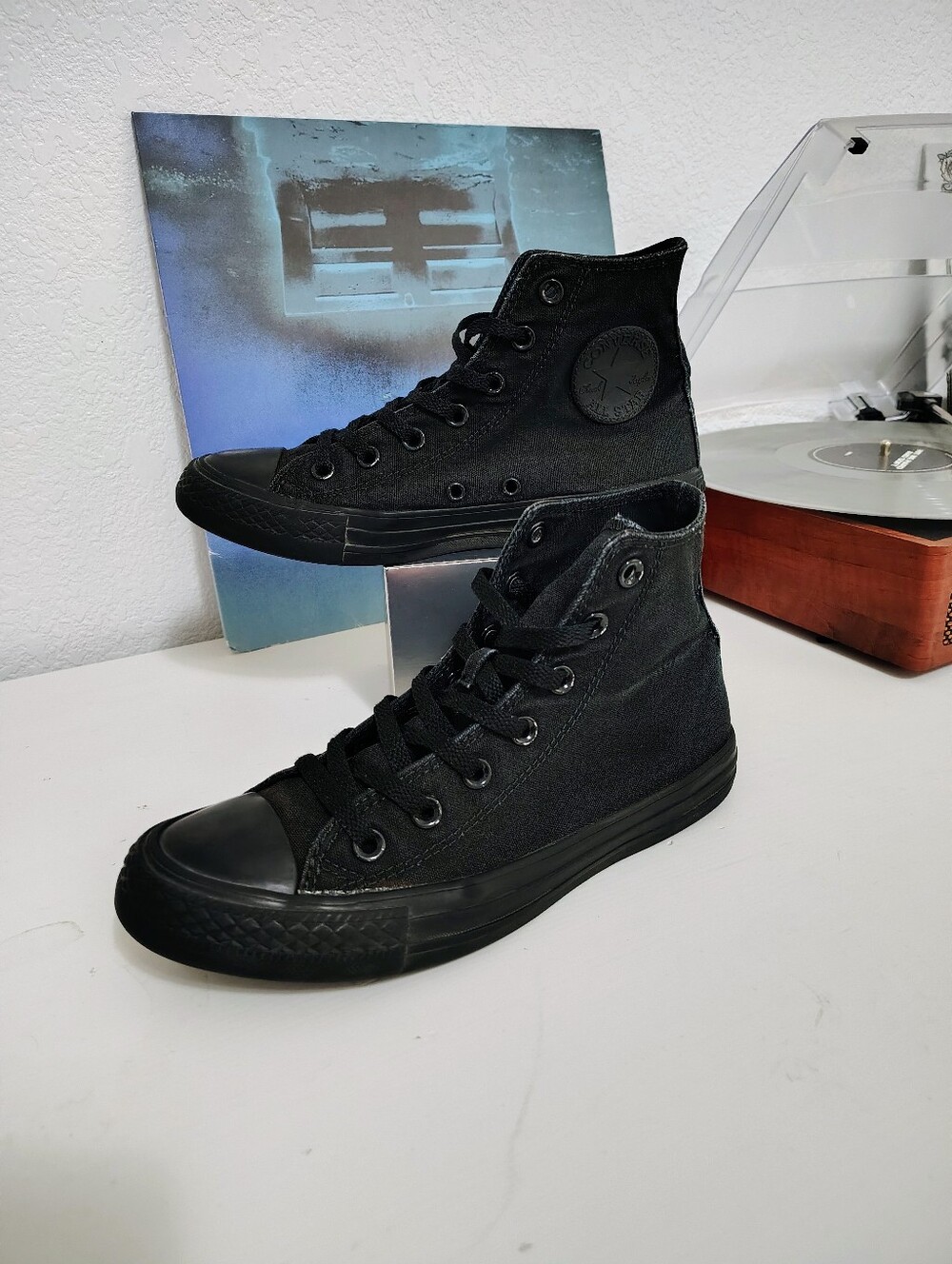 Converse All-Black High Top Canvas Sneakers Women 8/Men 6